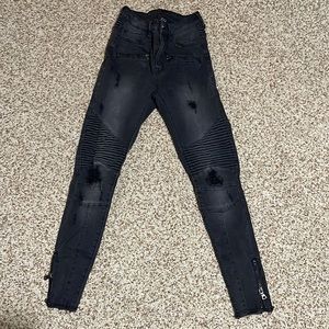 Black distressed jeans